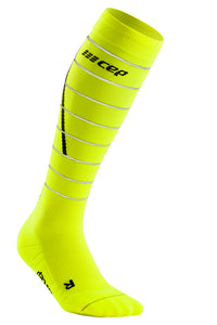 <tc>Chaussettes de compression à hauteur du genou réfléchissantes CEP 20-30 mmHg pour hommes</tc>